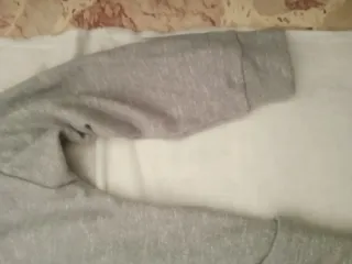 Felpa grigia Only zip e cappuccio con tigre donna