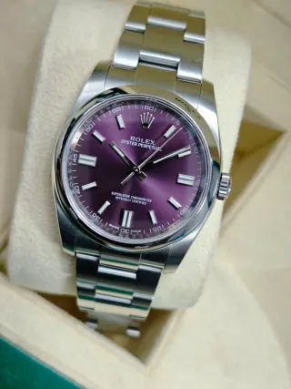 Rolex Oyster Perpetual 36 116000 Red Grape