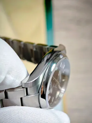 Rolex Oyster Perpetual 36 116000 Red Grape