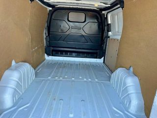 FORD TRANSIT CUSTOM 2.0 TDCI 260 L1 H1 105 AMBIENTE FURGON