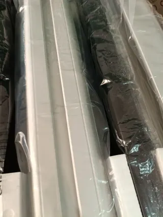 TOOQ FS1870M-B Soporte de Suelo con Ruedas para TV