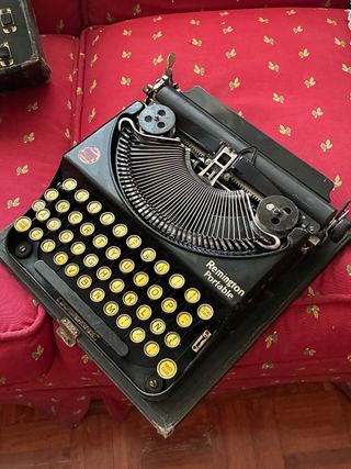 Máquina de escribir Remington Portable