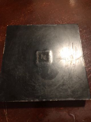 Cafetera Nespresso Krups, y porta cápsulas gratis