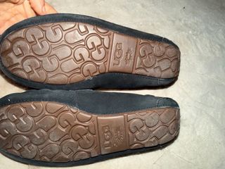 Zapatos UGG negro con Cordones Marrones