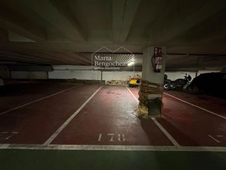 Garaje en venta en Centro en Vitoria-Gasteiz