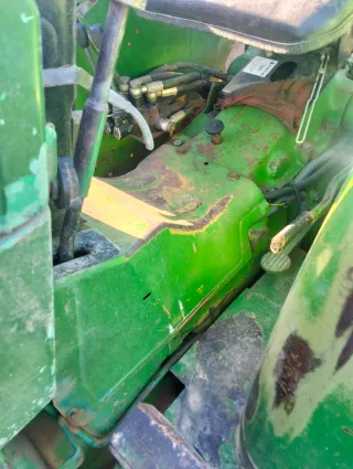 Tractor John Deere 2650F,leer bien el anuncio,