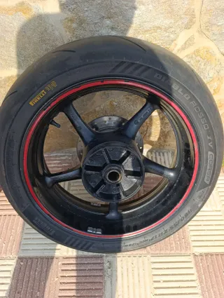 ‼️Oferta‼️Pareja Llantas Yamaha R6 2006 en adelant