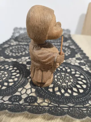 Escultura vintage tallada a mano