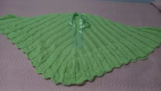 Toquilla tejida para bebé color verde