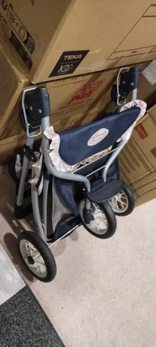 Cochecito de juguete gemelar