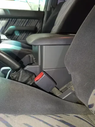 Alzador Guantera Toyota J9