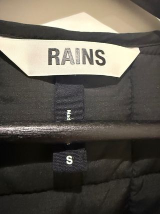 Chaleco Rains Negro Hombres