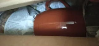 Taza de cerámica marrón