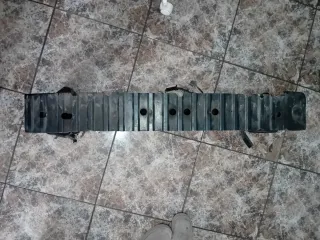 Refuerzo parachoques Ford Focus