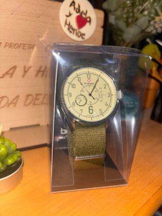 Reloj Brenatt Beige y Verde Militar