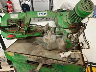 Sierra de cinta 270M