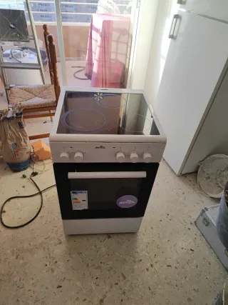 Horno y placa vitrocerámica ARTICA