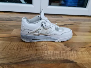 Scarpe Jordan Grigio Bianco