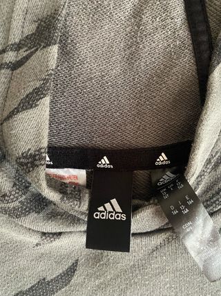 Felpa Adidas con stampa animalier