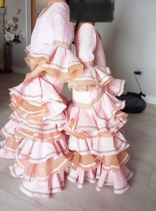 Trajes flamenca/gitana niña rosa y beige