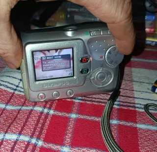 Cámara Olympus Camedia C-370 Zoom