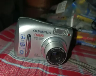 Cámara Olympus Camedia C-370 Zoom