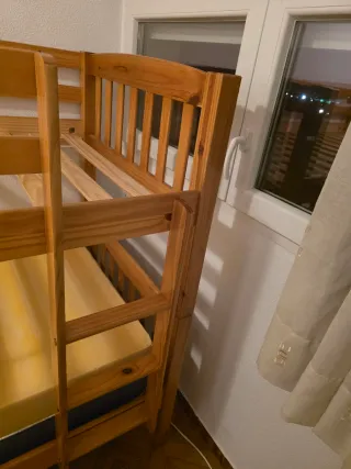 Litera triple de madera