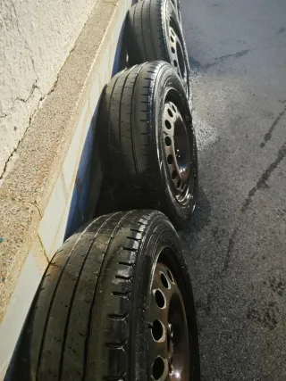 Llantas con neumáticos 195/60R16