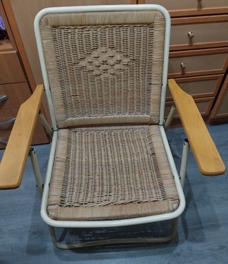 Silla de jardín plegable mimbre y madera