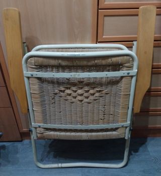 Silla de jardín plegable mimbre y madera