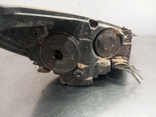 FARO IZQUIERDO FORD FOCUS BERLINA (CEW) XXDC