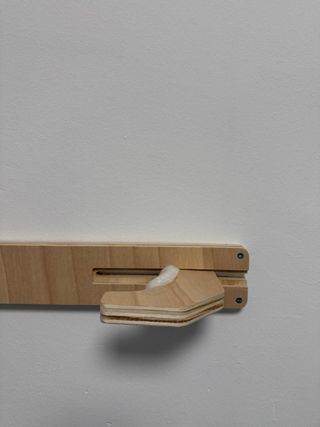 Supporto regolabile per tavole da surf e foil