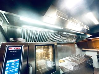 R-7939716 Traspaso Bar Restaurante en Eixample Bcn