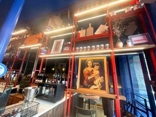 R-7939716 Traspaso Bar Restaurante en Eixample Bcn