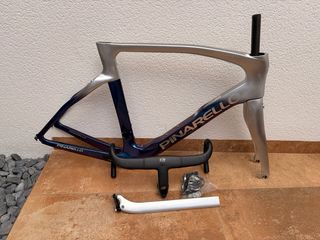 Pinarello F14 STOCK