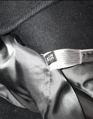 Cazadora Massimo Dutti Negra,  talla M/32