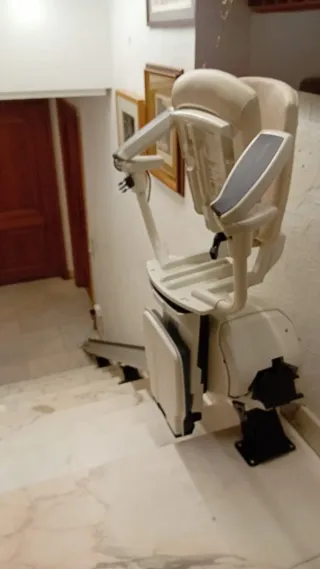 Silla salva escaleras eléctrica