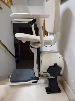 Silla salva escaleras eléctrica