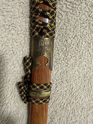 Catana decorativa con funda