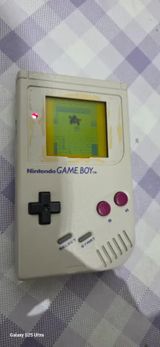 Nintendo Game Boy Classic Beige/Bianco