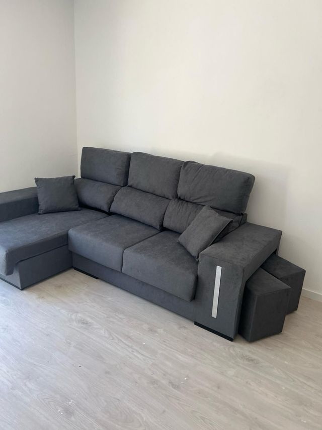 Liquidación:canapes y colchones armarios y sofasso