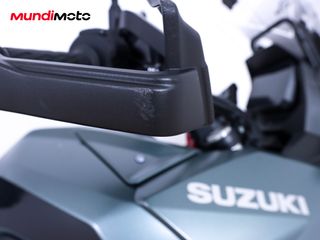 SUZUKI V-STROM 800 TECH