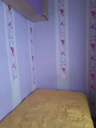 Alquilo habitación METRO JUAN DE CIERVA 696838845