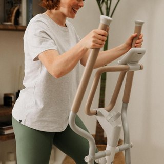 Bicicleta Elíptica Initial Elliptical 100 Conectada