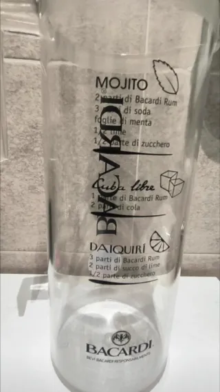 Caraffa Bacardi originale H..22 come nuova