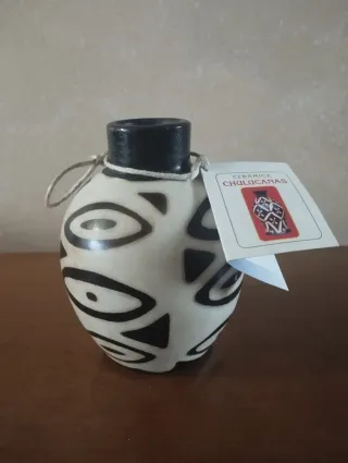 Vasetto in ceramica decorato