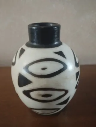 Vasetto in ceramica decorato