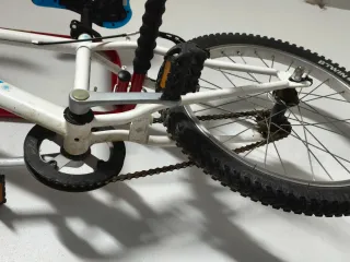 Bicicleta Btwin 20 Blanca y Azul