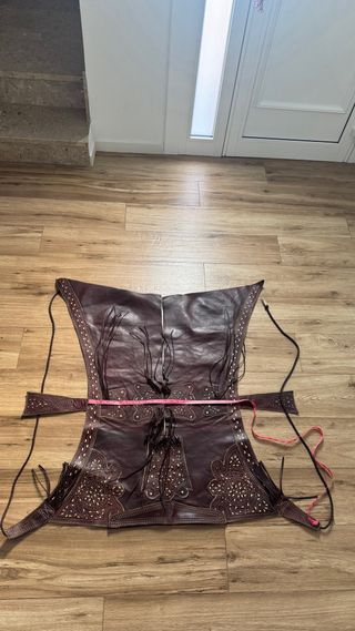 Zahones de cuero artesanales