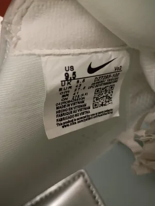 Zapatillas Nike X Nocta Blancas y Amarillas